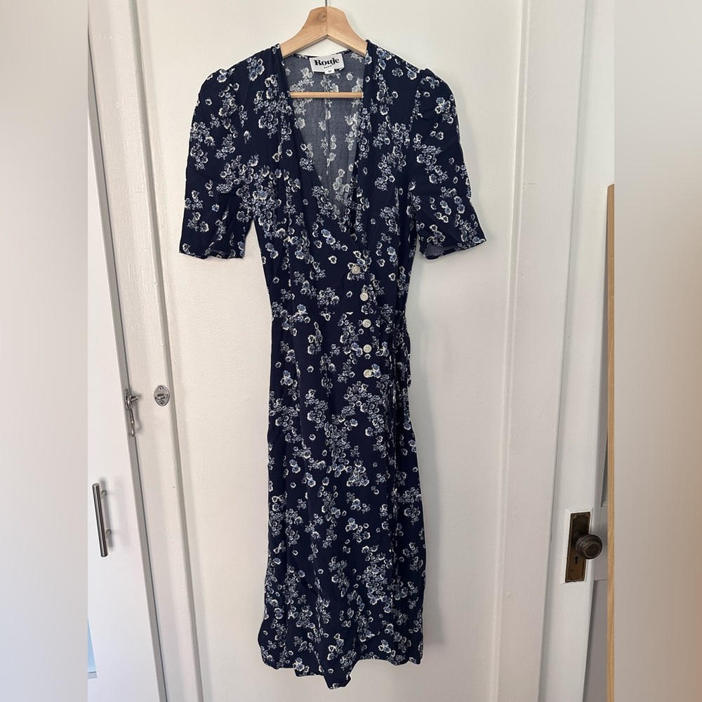 Rouje Wrap Dress S XS 36 Blue Floral Side Buttons Midi Length